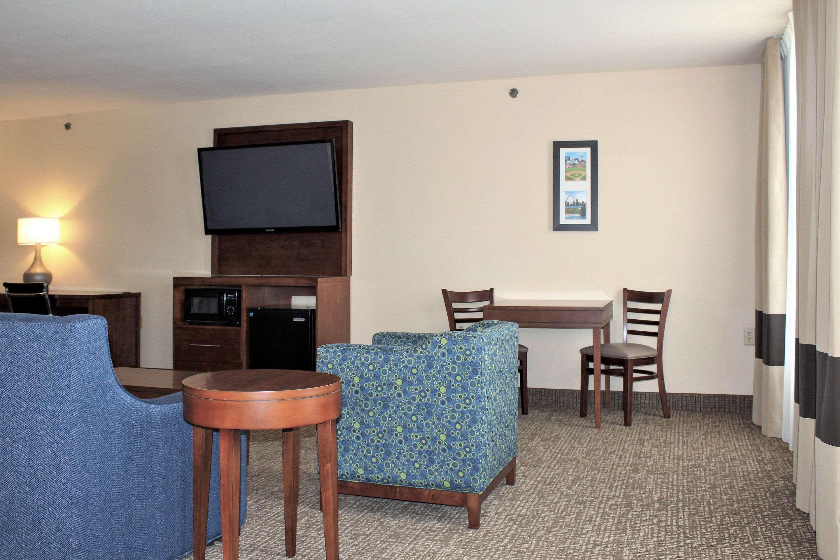 Comfort Inn & Suites St Louis - Chesterfield Exterior foto